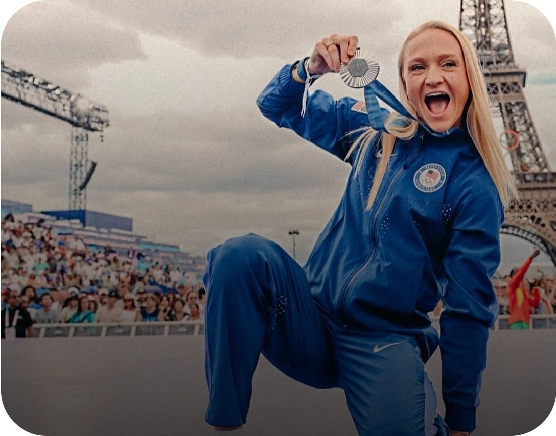 Sarah Bacon, Olympic silver medalist and five-time NCAA champion, wearing the Hume Band
